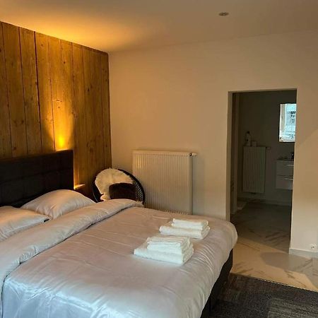 Grote Kamer In Brugge Centrum Met Badkamer ! Zewnętrze zdjęcie