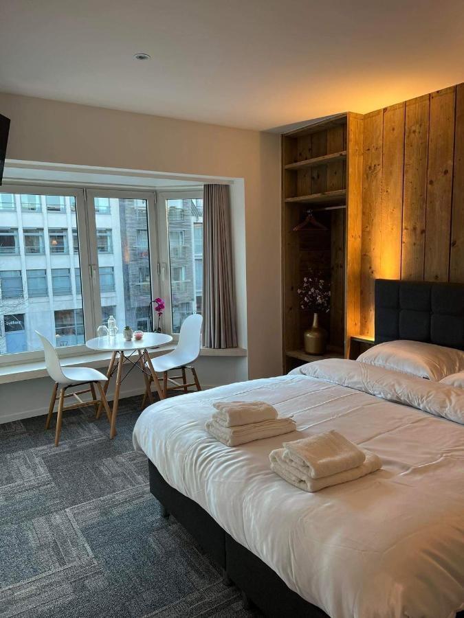 Grote Kamer In Brugge Centrum Met Badkamer ! Zewnętrze zdjęcie